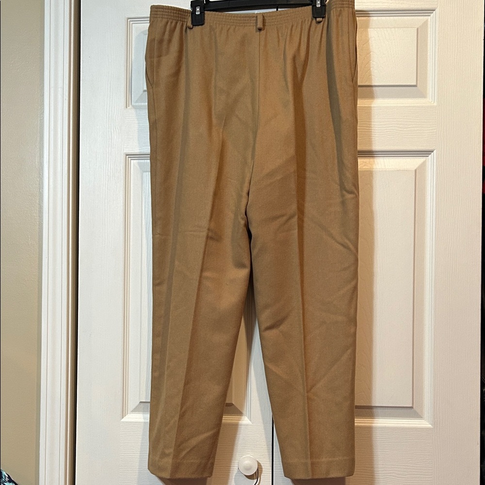 Alfred Dunner Women's Camel/Tan Pantsuit Jacket & Pants - Picture 7 of 9